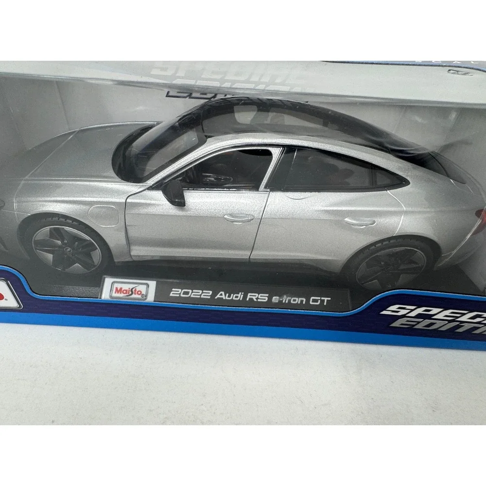 Maisto 2022 Audi RS e-Tron GT‎ Special Edition 1:18 Diecast Car Silver/Blk NEW!